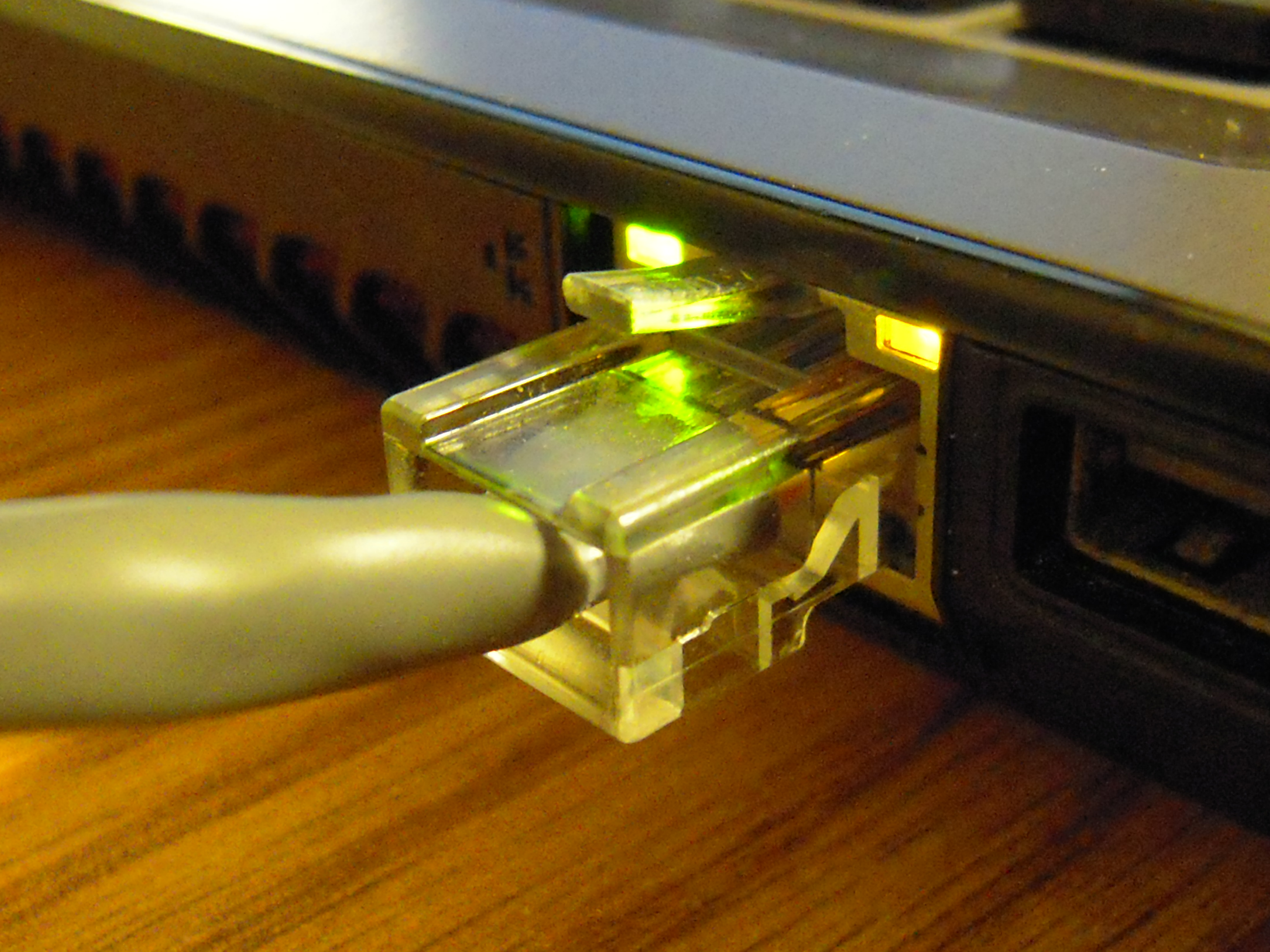 Ensure that the USB or Ethernet cable is securely connected to both the printer and the computer.
If using a wireless printer, verify that it is connected to the Wi-Fi network and the signal strength is strong.